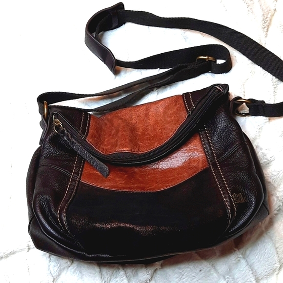 The Sak brown crossbody leather purse 90's  boho bohemian indie shiny material - Picture 1 of 7